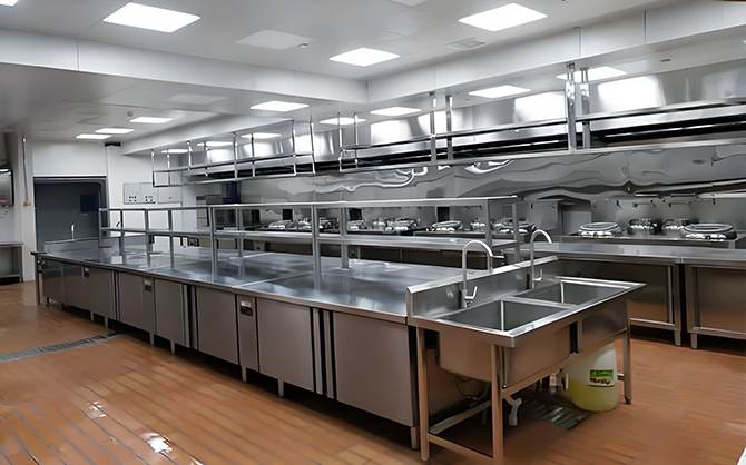 廚房設(shè)備安裝完畢圖片