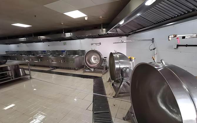 連鎖餐廳背后的秘密:高效廚具助力快速服務